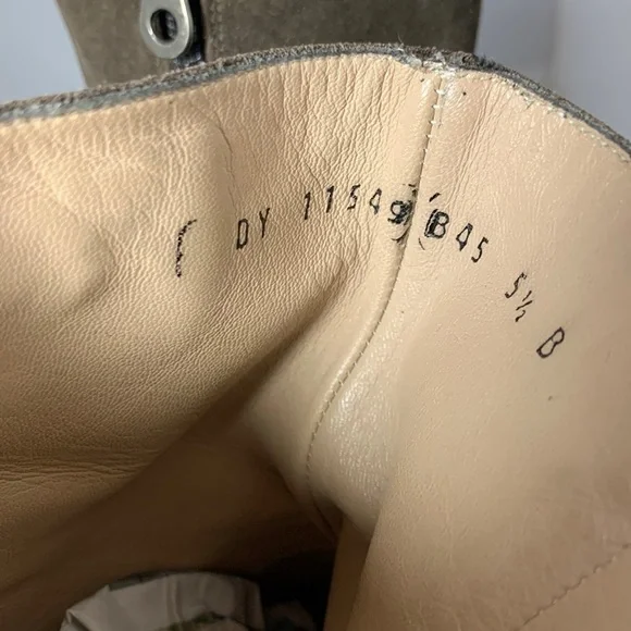 Women's Salvatore Ferragamo LAPO Suede Boots Sz 5.5 AA Brown Mustang Buc zipper - Picture 9 of 11